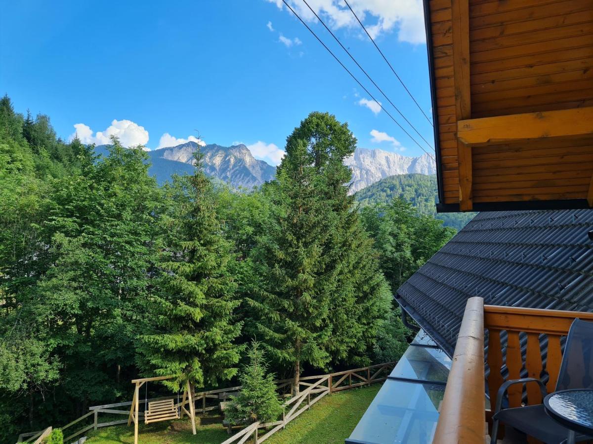 Apartments Karmen Rateče エクステリア 写真
