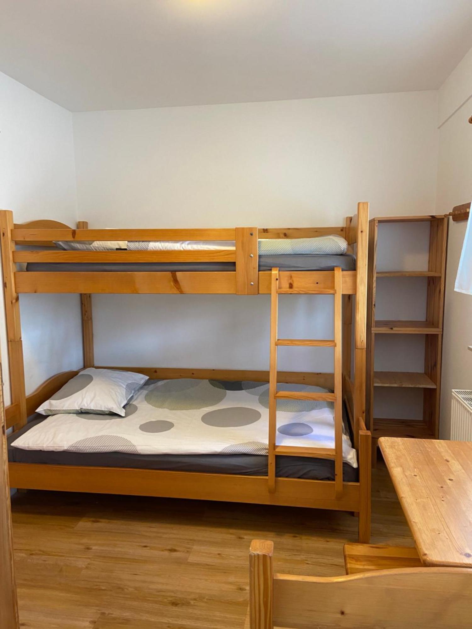 Apartments Karmen Rateče エクステリア 写真