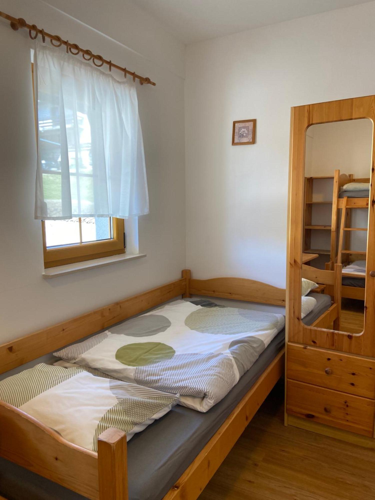 Apartments Karmen Rateče エクステリア 写真