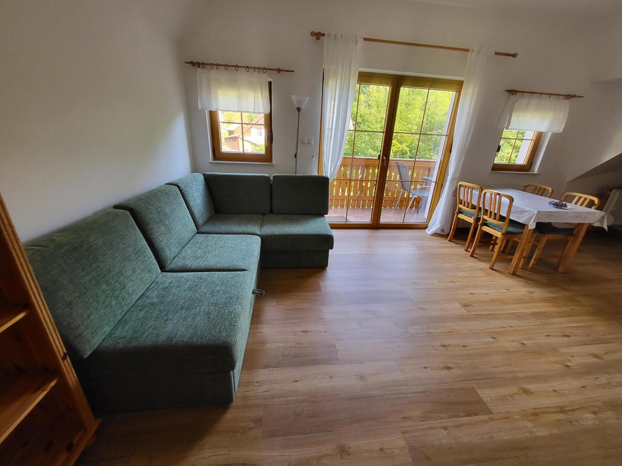 Apartments Karmen Rateče エクステリア 写真
